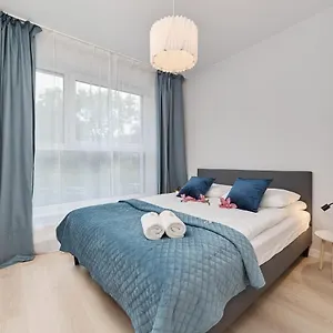 https://central-southstar-apartments-free-parking-by-renters.hotelswroclaw.com
